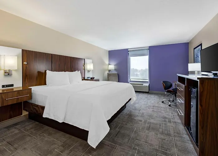Best Western Plus Gen X Inn